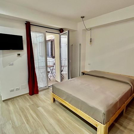 Porta D Ossuna Comfort Apartments Palermo Eksteriør bilde