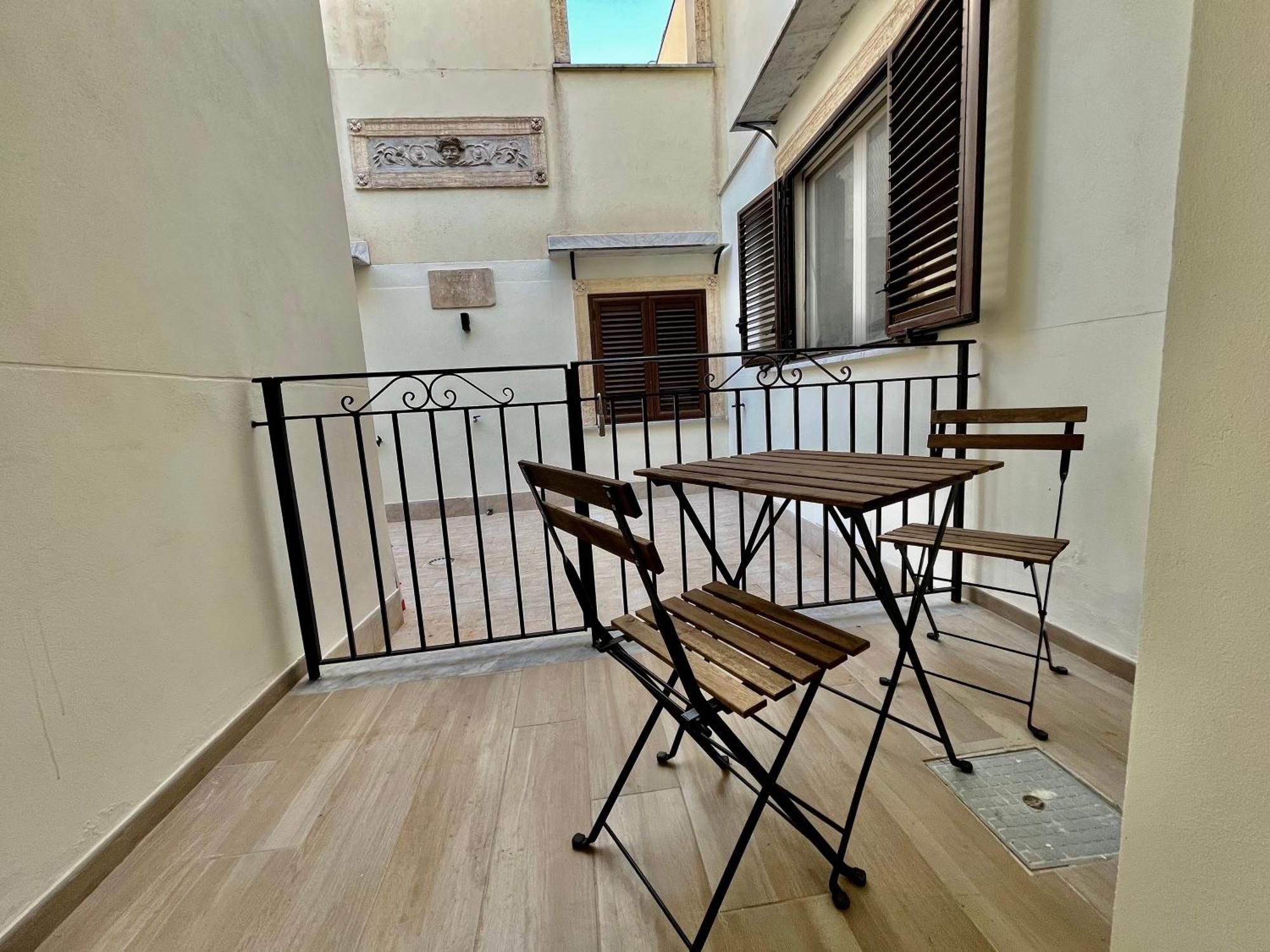 Porta D Ossuna Comfort Apartments Palermo Eksteriør bilde