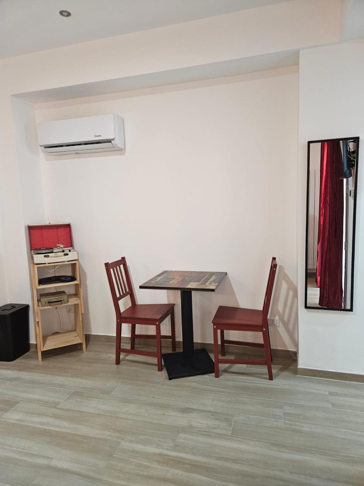 Porta D Ossuna Comfort Apartments Palermo Eksteriør bilde